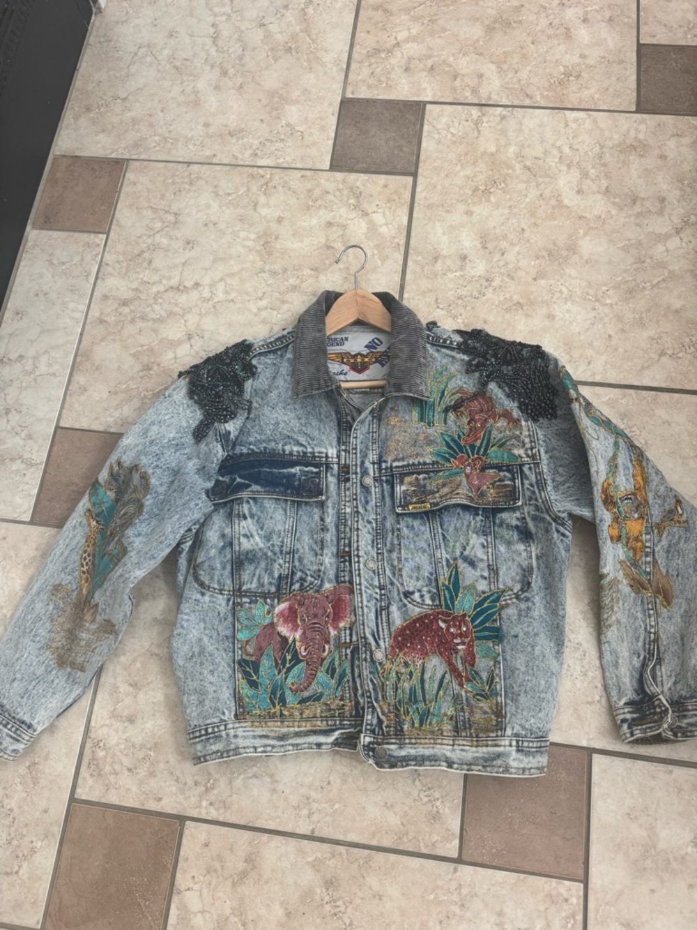 Vintage decorated jeans jacket